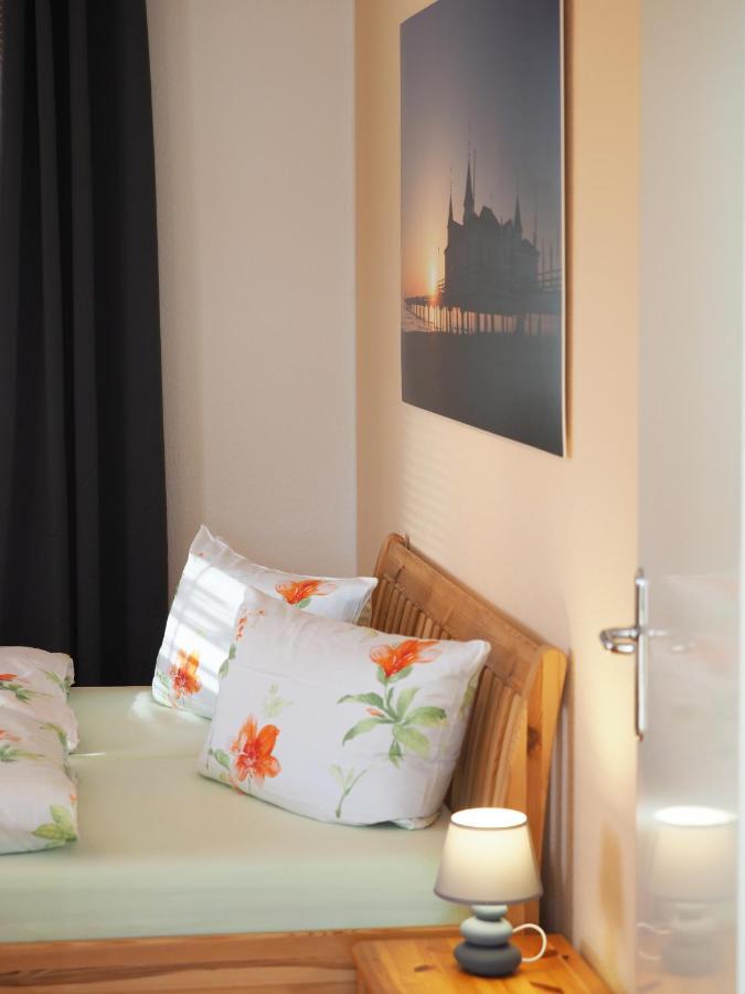 Ferienwohnung "Sonnenblick" Ostseebad Heringsdorf Exterior foto